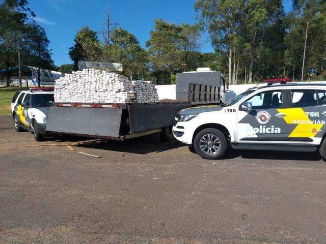 Dupla que saiu de Dourados com 630 kg de maconha &eacute; presa em SP