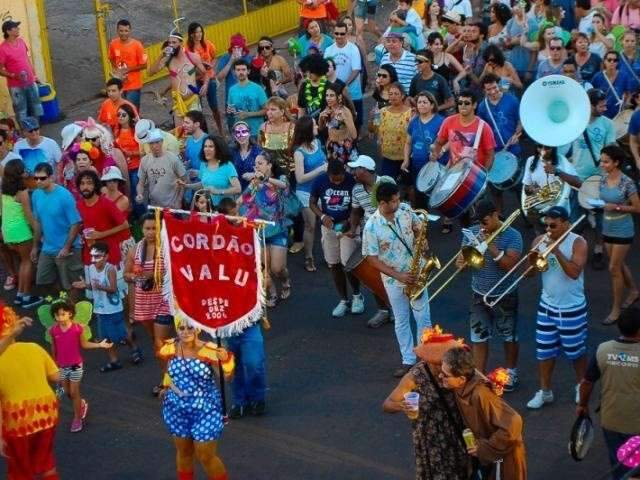 Pr&eacute;-Carnaval do Valu, Matogrosso e Mathias, &quot;Toca Raul&quot; e blues agitam Capital