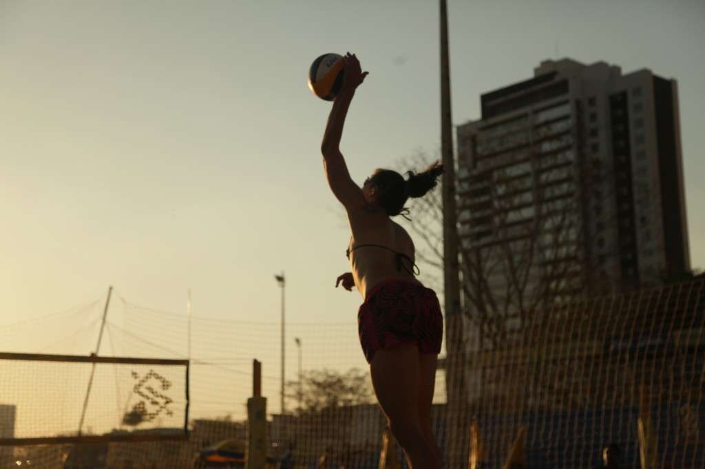 Com atleta de MS pelo caminho, Brasil faz final no mundial de vôlei de  praia - Esportes - Campo Grande News