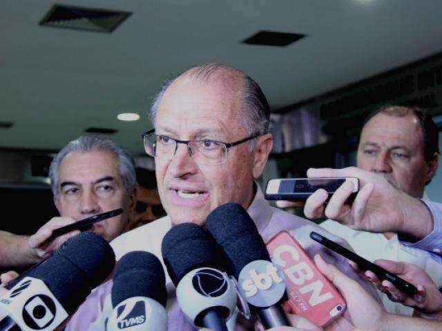 Em Campo Grande, Alckmin diz que gera&ccedil;&atilde;o de emprego ser&aacute; prioridade