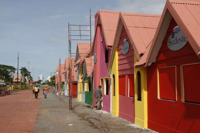 Prefeitura n&atilde;o consegue ocupar todos os quiosques da Cidade do Natal