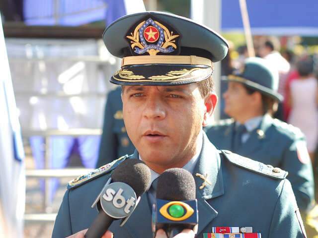  Pol&iacute;cia est&aacute; perto de achar autor de arma&ccedil;&atilde;o contra comandante da PM