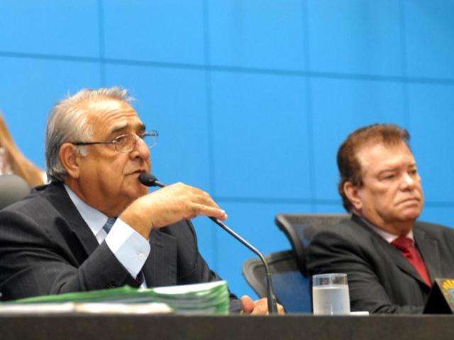 Em 2012, deputados aprovaram m&eacute;dia de 15 projetos por m&ecirc;s