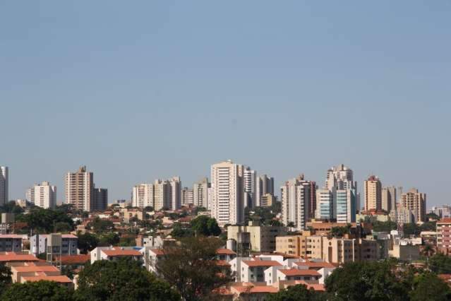 Inverno chega &agrave; Capital e tempo ser&aacute; parcialmente nublado neste s&aacute;bado