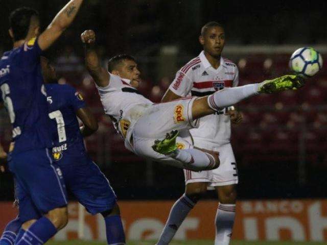 S&atilde;o Paulo derrota Cruzeiro e garante vaga na Libertadores da Am&eacute;rica