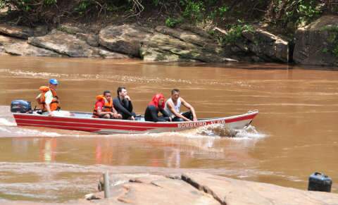  Após 2 dias de buscas, Bombeiros encontram corpo de militar no rio Aquidauana 