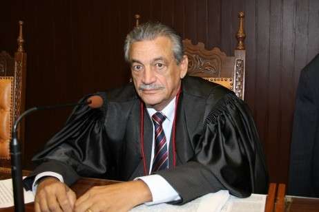 Tribunal de Justi&ccedil;a pede aval de Andr&eacute; para continuar pagando abono