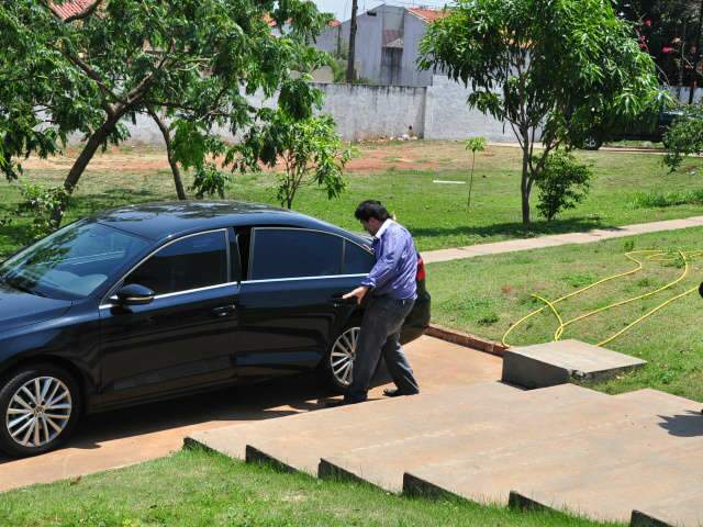  STJ ordena que prefeito afastado de Alcinop&oacute;lis fique em Campo Grande