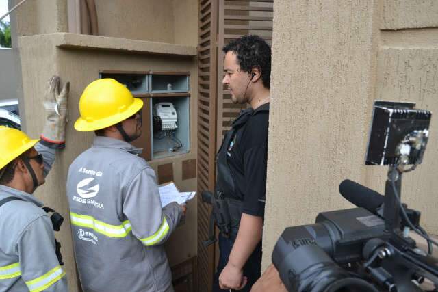 Dez foram presos em opera&ccedil;&atilde;o contra furto de energia el&eacute;trica