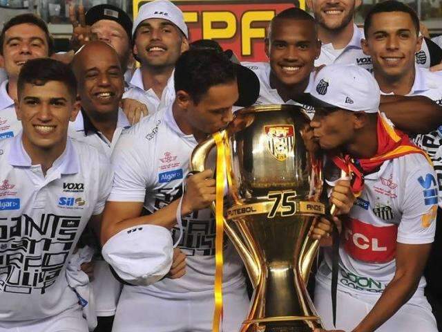 Com 16 times, Federa&ccedil;&atilde;o divulga grupos do Campeonato Paulista de 2017