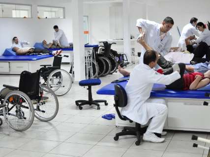 Centro de Reabilitação comemora um ano com 2 mil pacientes atendidos de graça