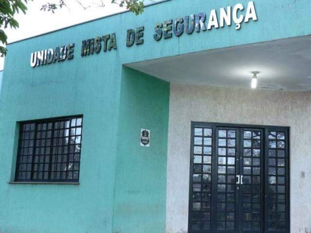 Mulher &eacute; convidada para entrar em grupo de condom&iacute;nio e tem whatsapp hackeado