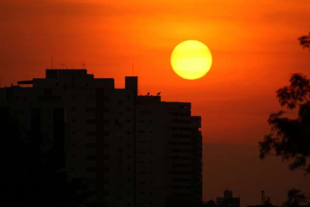 Quinta-feira amanhece com c&eacute;u aberto em Campo Grande e dia ser&aacute; quente