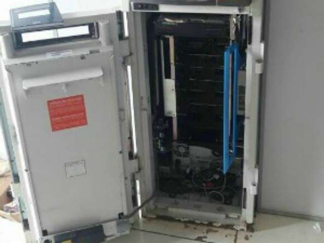 Furto em caixa eletr&ocirc;nico de banco &eacute; descoberto apenas quatro dias depois