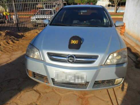  Vectra roubado em 2009 em S&atilde;o Paulo &eacute; recuperado na fronteira