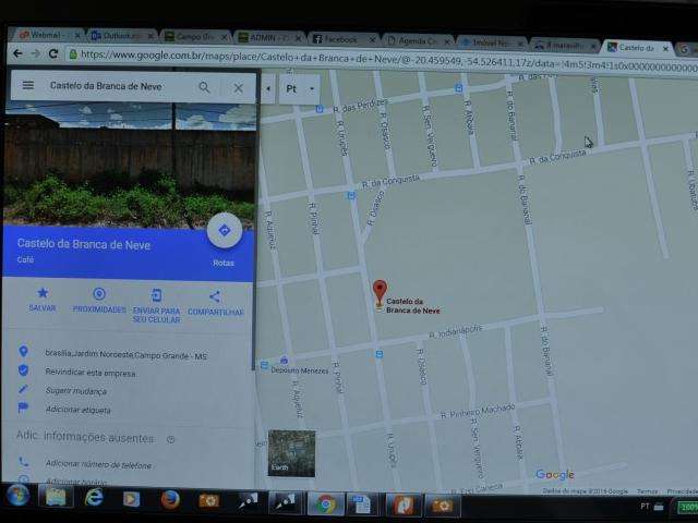 Travessura da internet coloca castelo encantado em muralha de pres&iacute;dio