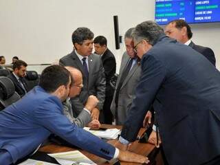 PEC da reforma previdenciária tramita na Assembleia Legislativa (Foto: Luciana Nassar/ALMS)