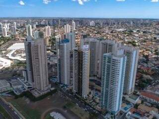 Vista aérea de Campo Grande, que debate expansão do município através do Plano Diretor (Foto: Fly Drones)