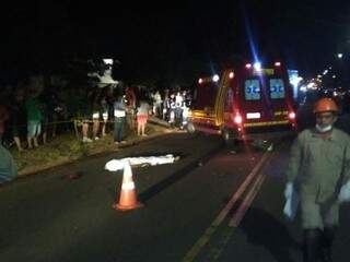 O acidente ocorreu próximo a uma agência do Banco do Brasil, nas Moreninhas. (Foto: Direto das Ruas)