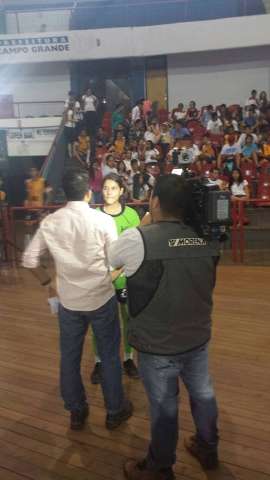 Gol rel&acirc;mpago marca final de jogos escolares na Capital 