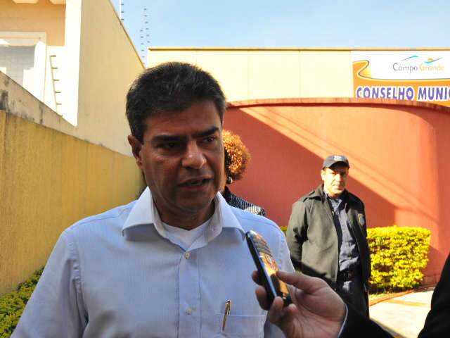  Trad avalia que pode vencer Simone e ser o candidato do PMDB ao governo 