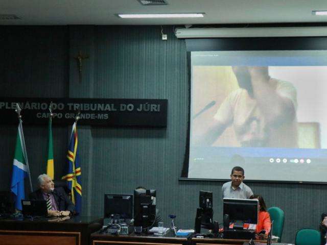 Em 7&ordm; julgamento, Nando &eacute; absolvido de assassinato por falta de provas