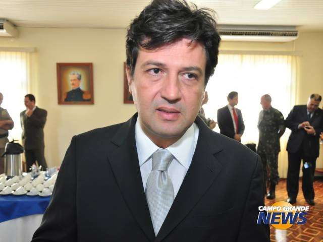 Mandetta diz que indefini&ccedil;&atilde;o ao senado afasta PMDB do DEM