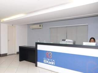 Recepção da clínica, onde pacientes podem se consultar por R$ 29,90 (Foto: Kísie Ainoã)