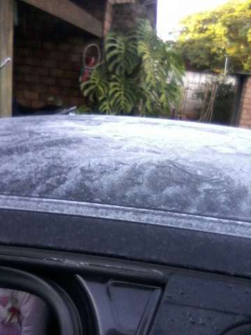 Professora fotografa "queda de neve" ap&oacute;s 38 anos em Paranhos