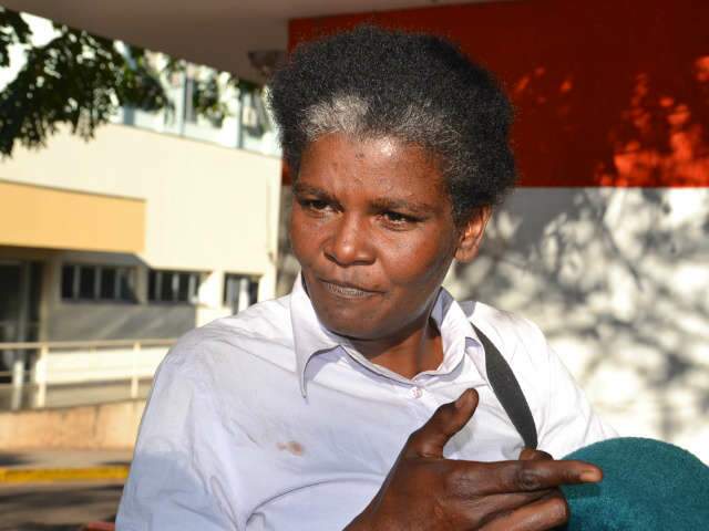  Baleado, homem passa a noite em matagal e &eacute; socorrido mais de 12h depois