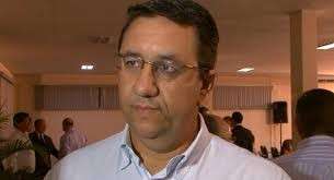 Em Jardim, dois dos tr&ecirc;s candidatos seguem com candidaturas indefinidas 