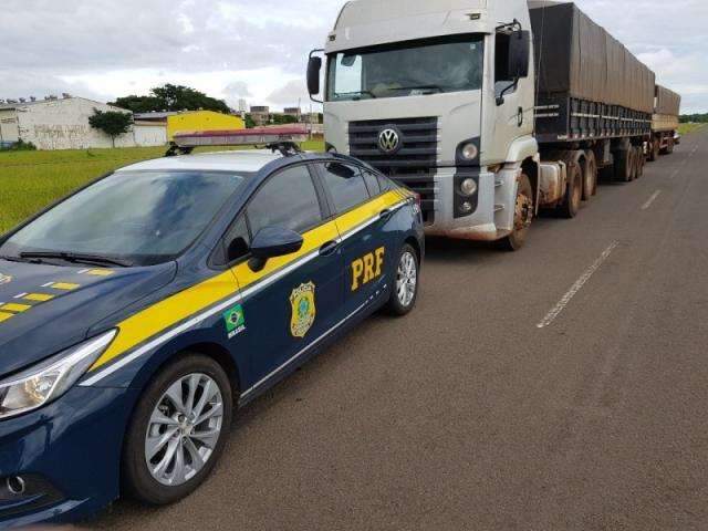 Carga de cigarro apreendida pela PRF &eacute; avaliada em R$ 1,8 milh&atilde;o