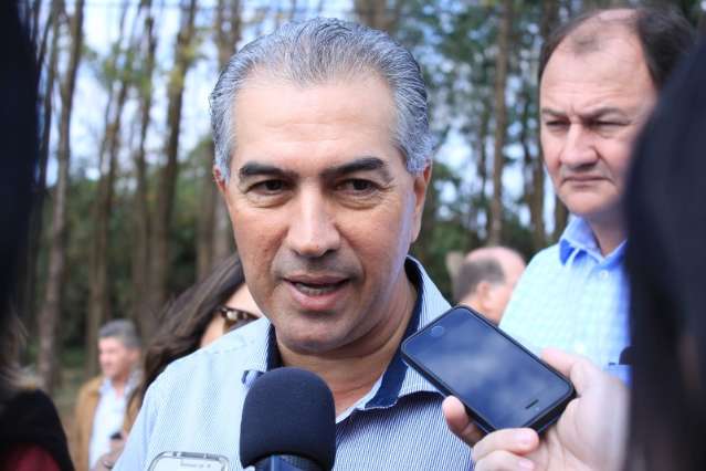 Governo eleva investimentos em 37% e reduz 8% das despesas no semestre