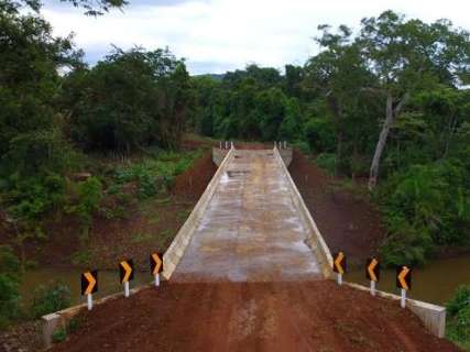 Estado lança licitações de R$ 7,7 milhões para acesso à ponte e pavimentação