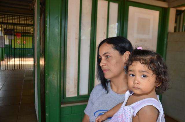 M&atilde;es de alunos reclamam de dieta sem frutas e legumes em Ceinf e escola 