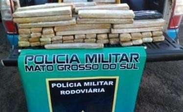 Homem &eacute; preso com mais de 100 kg de maconha na MS-156