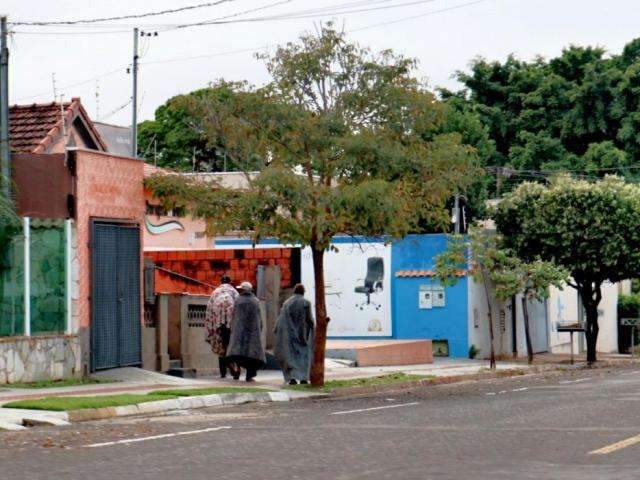 Na segunda-feira fria, um morador de rua vai para UPA e 40 recusam atendimento