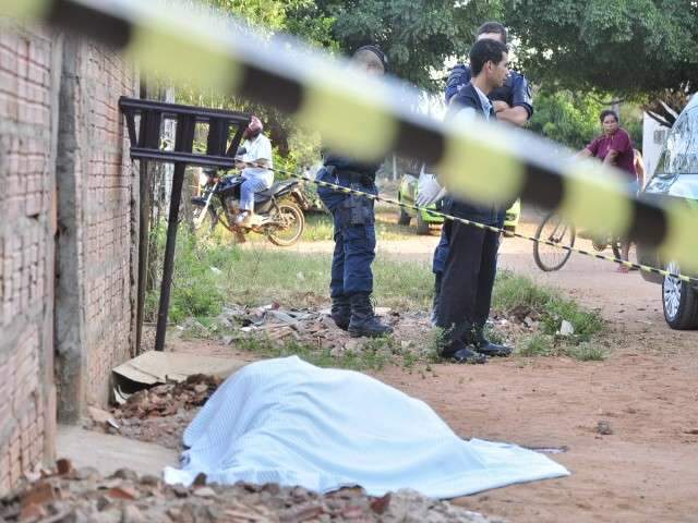 Homem assassinado no bairro Dom Ant&ocirc;nio era amea&ccedil;ado por traficantes 