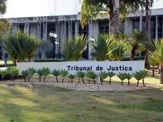 Tribunal de Justiça decidiu, no dia 11, manter decisões que tiram posto militar de condenados por escândalo nos anos 2000. (Foto: Arquivo)