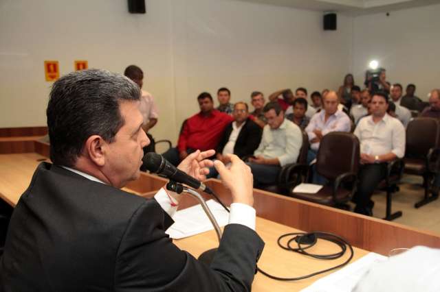 Paralisa&ccedil;&atilde;o de obras da BR-163 &eacute; discutida em audi&ecirc;ncia na C&acirc;mara