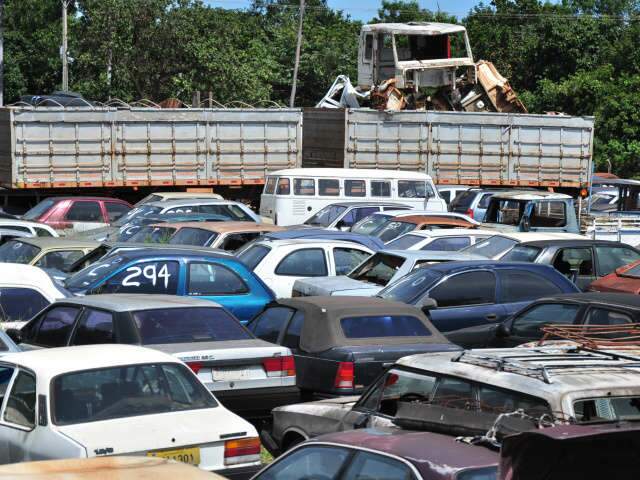  Detran vai leiloar "cemit&eacute;rio" de ve&iacute;culos nos dias 11 e 12 de julho
