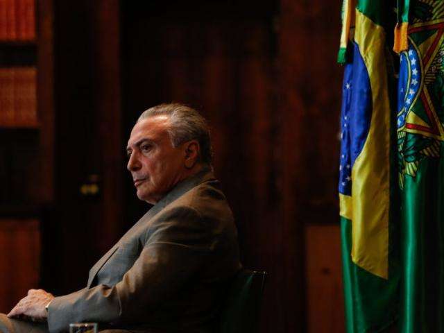 Temer nega propina e pedido de sil&ecirc;ncio de Cunha; JBS n&atilde;o se pronuncia