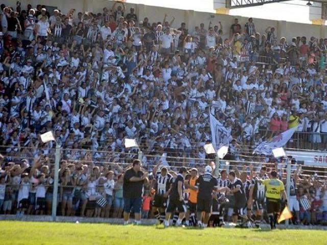 Corumbaense vence Novo por 2 a 1 e conquista Estadual ap&oacute;s 33 anos