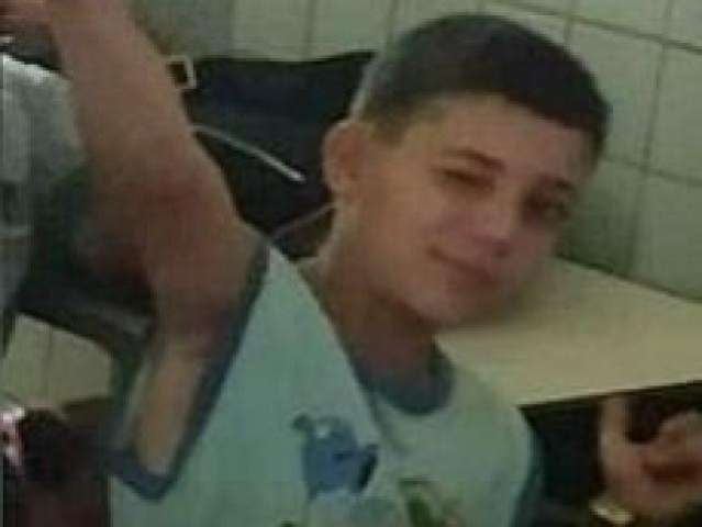 Homem que matou o filho vai se apresentar, mas n&atilde;o ficar&aacute; preso 