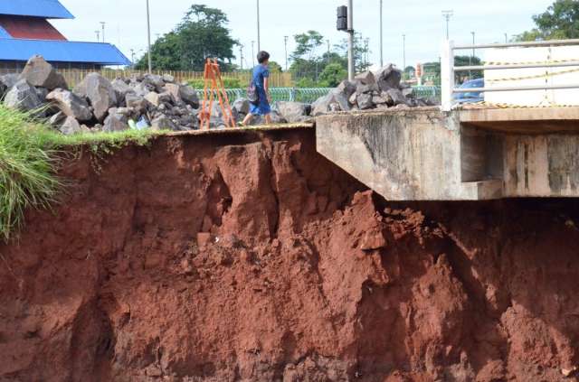 Campo Grande vive 100 dias com obras paradas e abandonadas