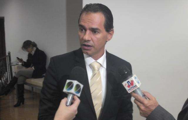 Assembleia cria CPI para investigar &ldquo;cai cai&rdquo; das liga&ccedil;&otilde;es telef&ocirc;nicas