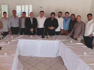 Reunião ocorreu na sede do PRB, em Campo Grande (Foto: Divulgação)