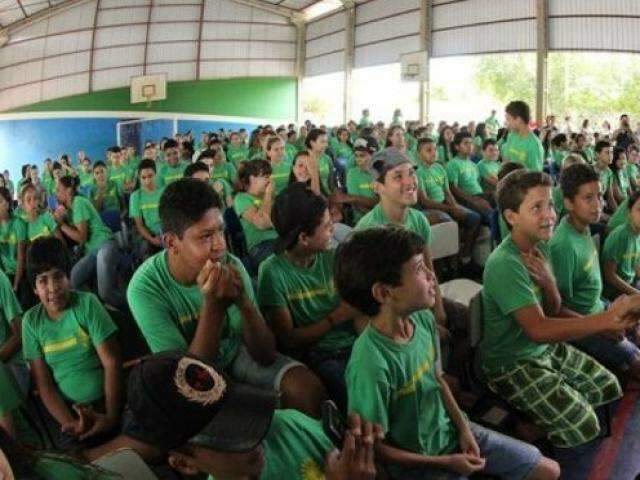 Governo abre inscri&ccedil;&otilde;es para professores que desejam atuar em escolas integrais