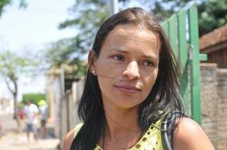 Eliane, esposa de Celso disse não acreditar em acidente. (Foto: Alcides Neto)