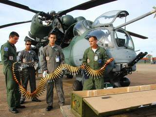 Helicóptero russo AH-2, do esquadrão Poti, de Porto Velho